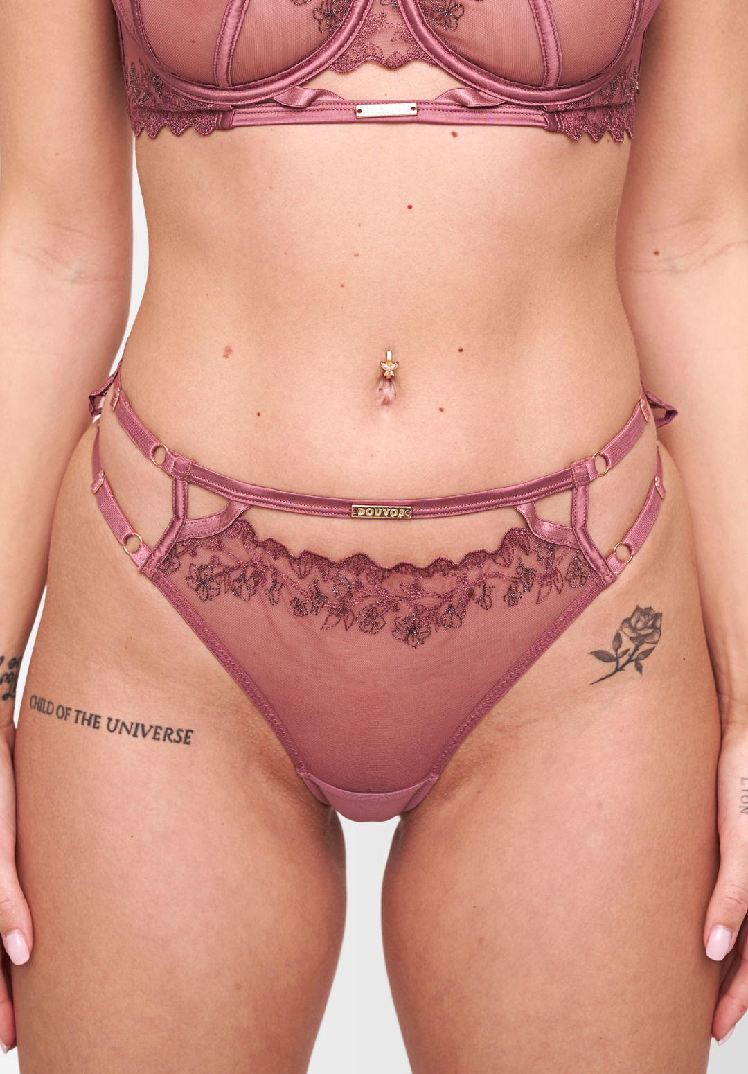 EMBROIDERY THONG ANYRA